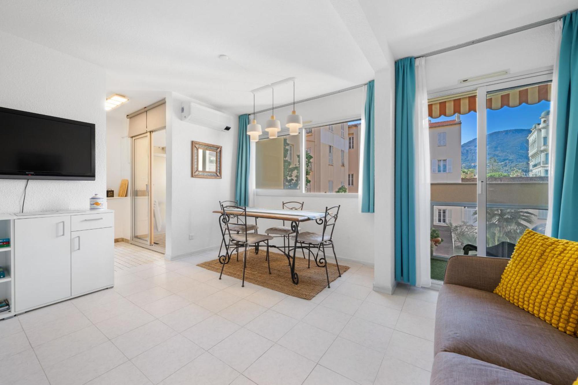 "Charmant Studio" Plein Centre, Calme, Terrasse Ментона Экстерьер фото