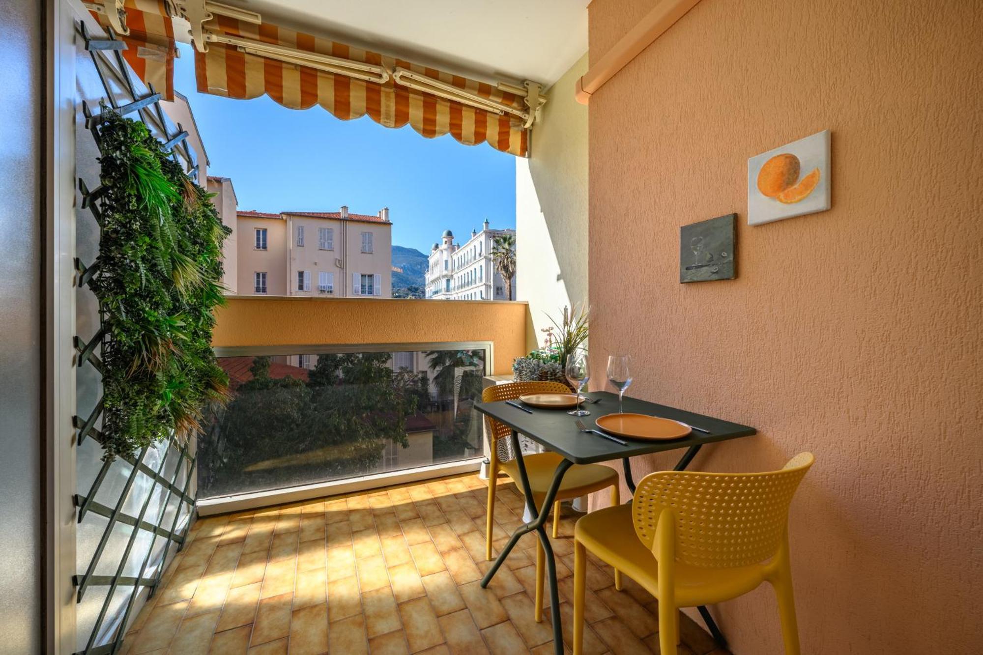 "Charmant Studio" Plein Centre, Calme, Terrasse Ментона Экстерьер фото